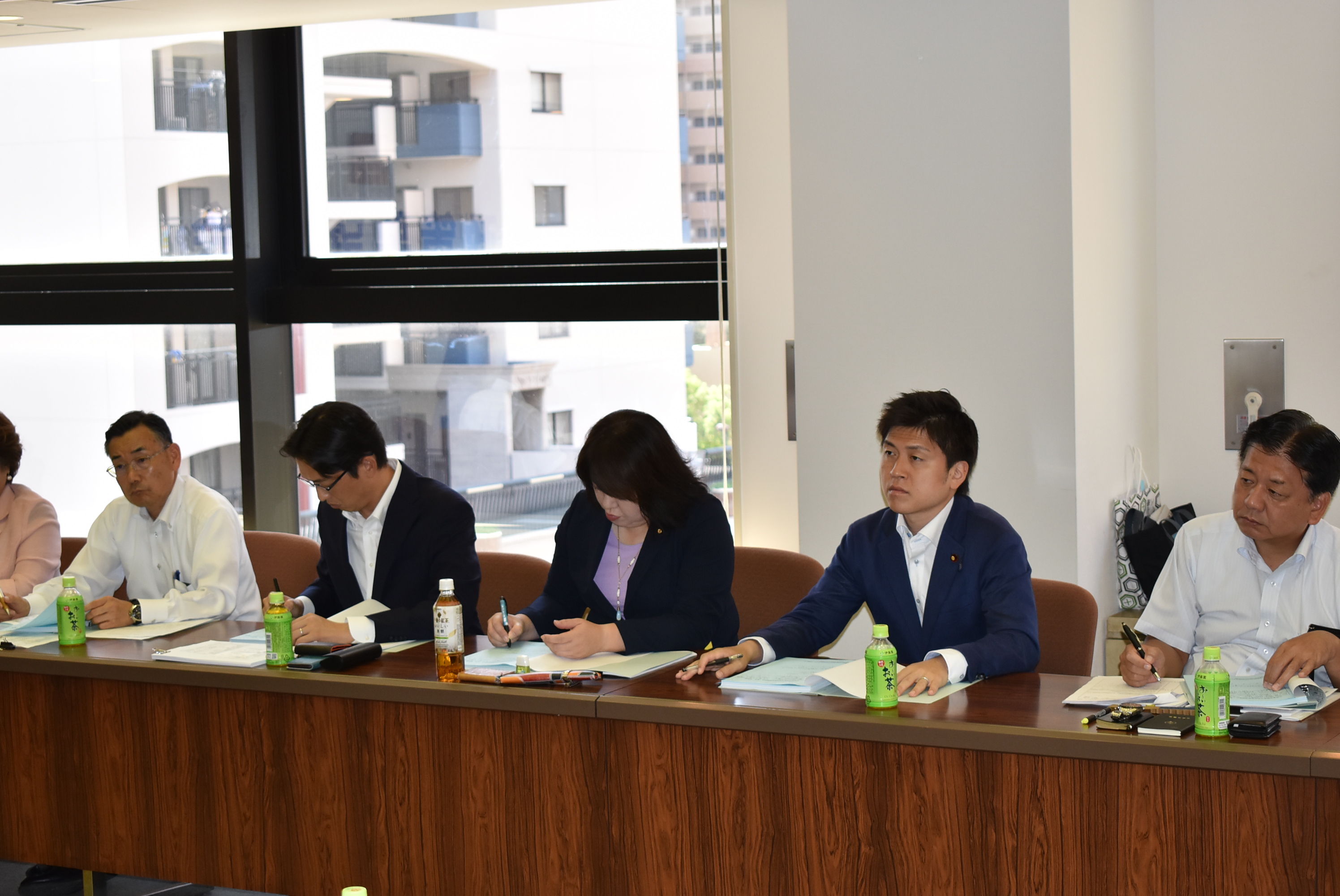 尼崎総支部の政策要望懇談会を開催