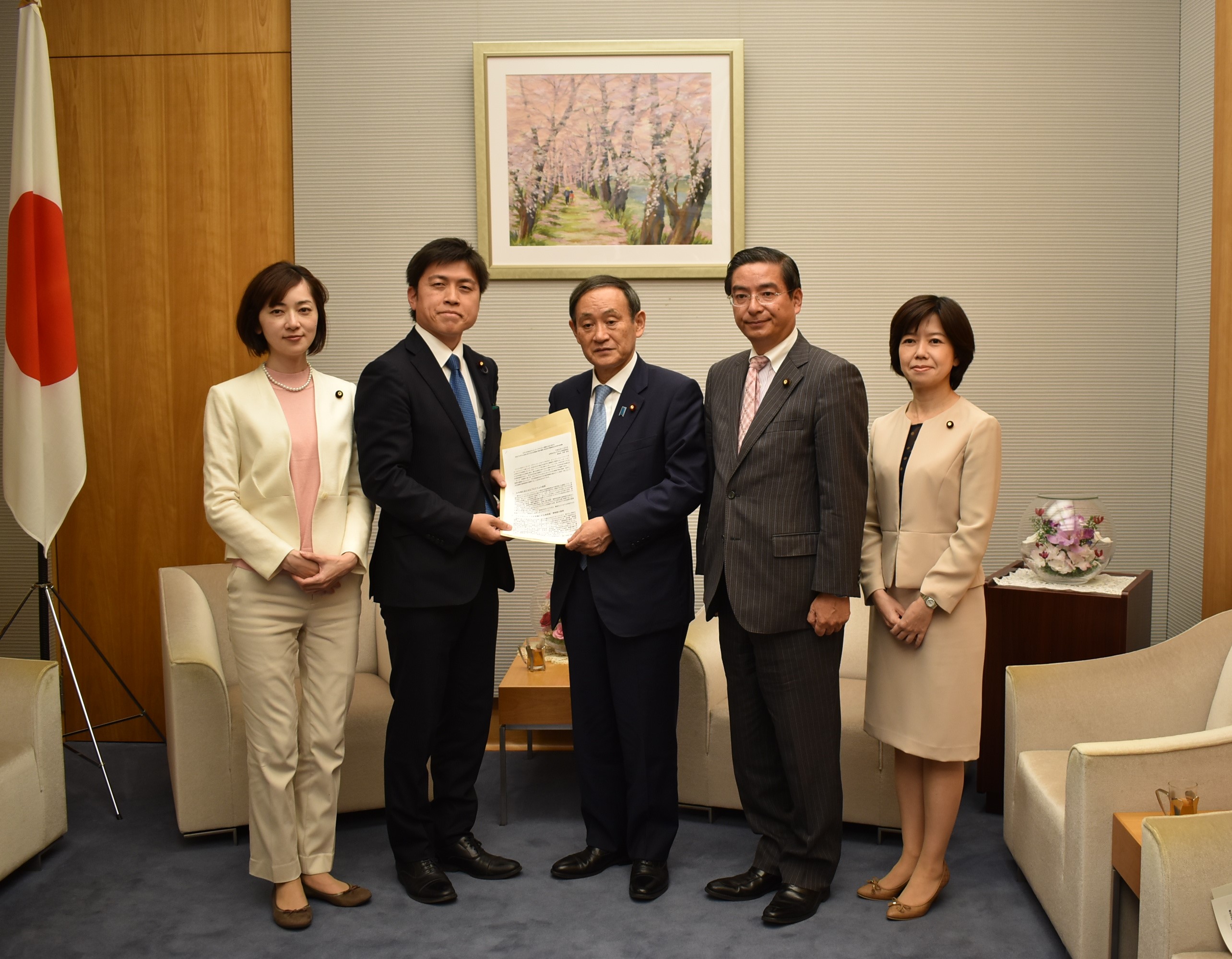 菅官房長官に文化政策について申し入れ