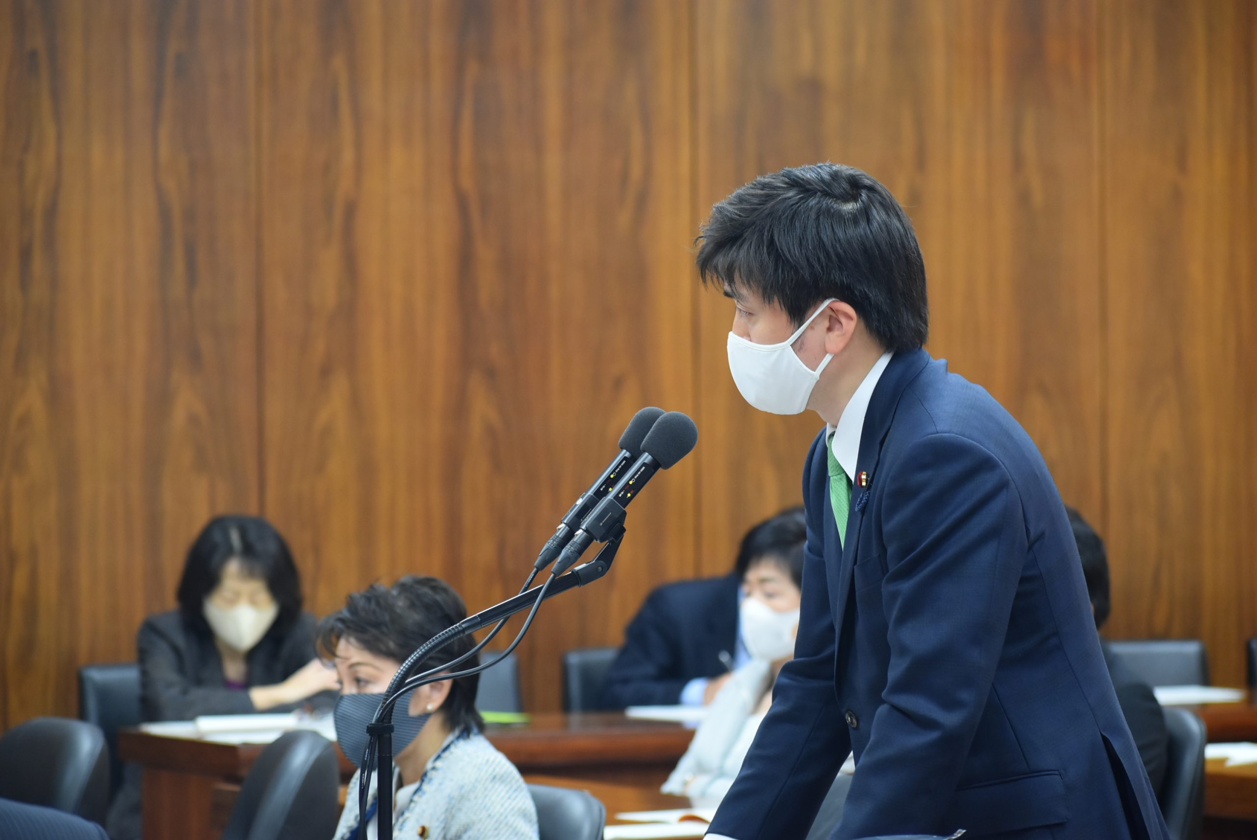 経済産業委員会で質問