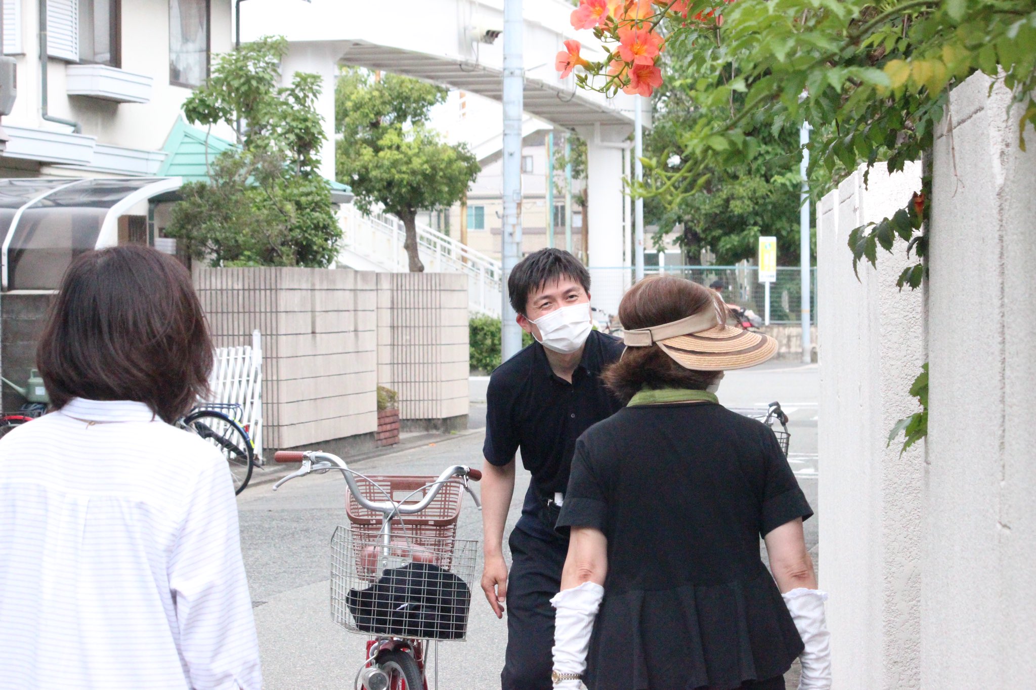 地元で挨拶回り